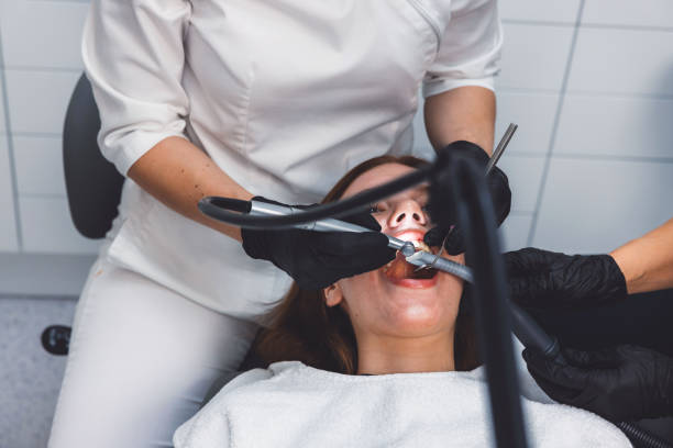 Best Broken or Cracked Tooth Emergency Dentist in Sedgwick, KS